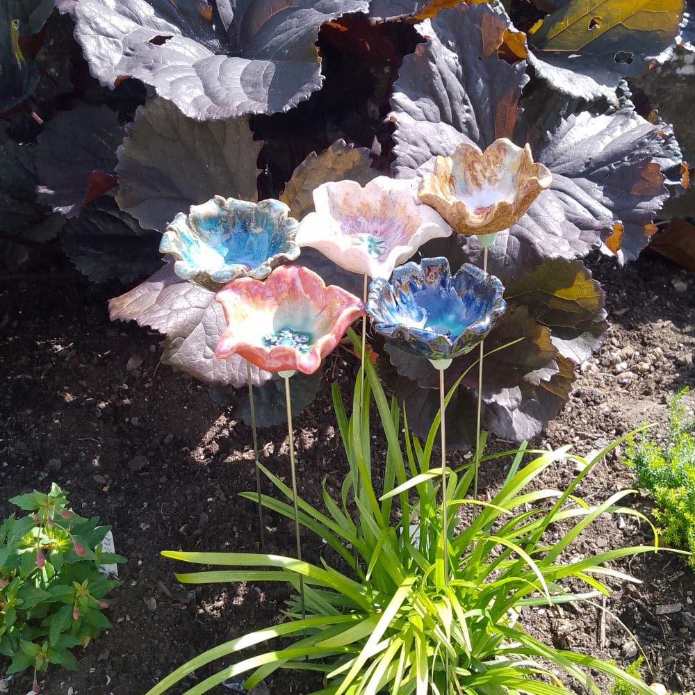 Set of 5 Mixed Colour Ceramic Flowers