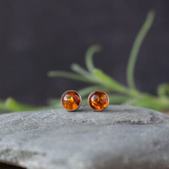 small round silver stud earrings with real amber stones