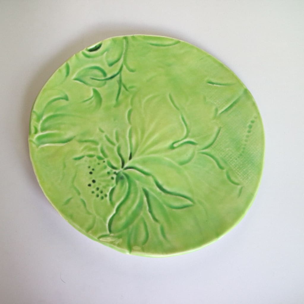 Stoneware ceramic plate from Adorn Ceramics