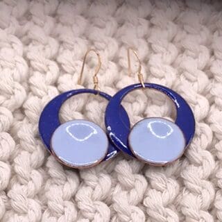 round blue drop earrings