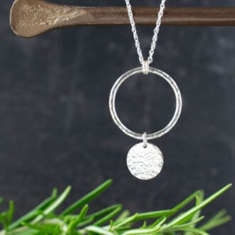silver hammered hoop with circle tag charm necklace