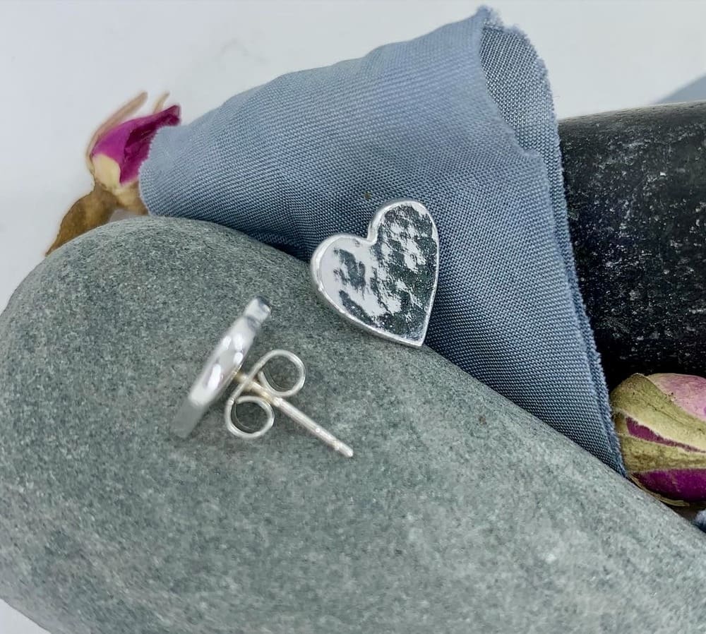 fine silver hammered texture heart stud earrings