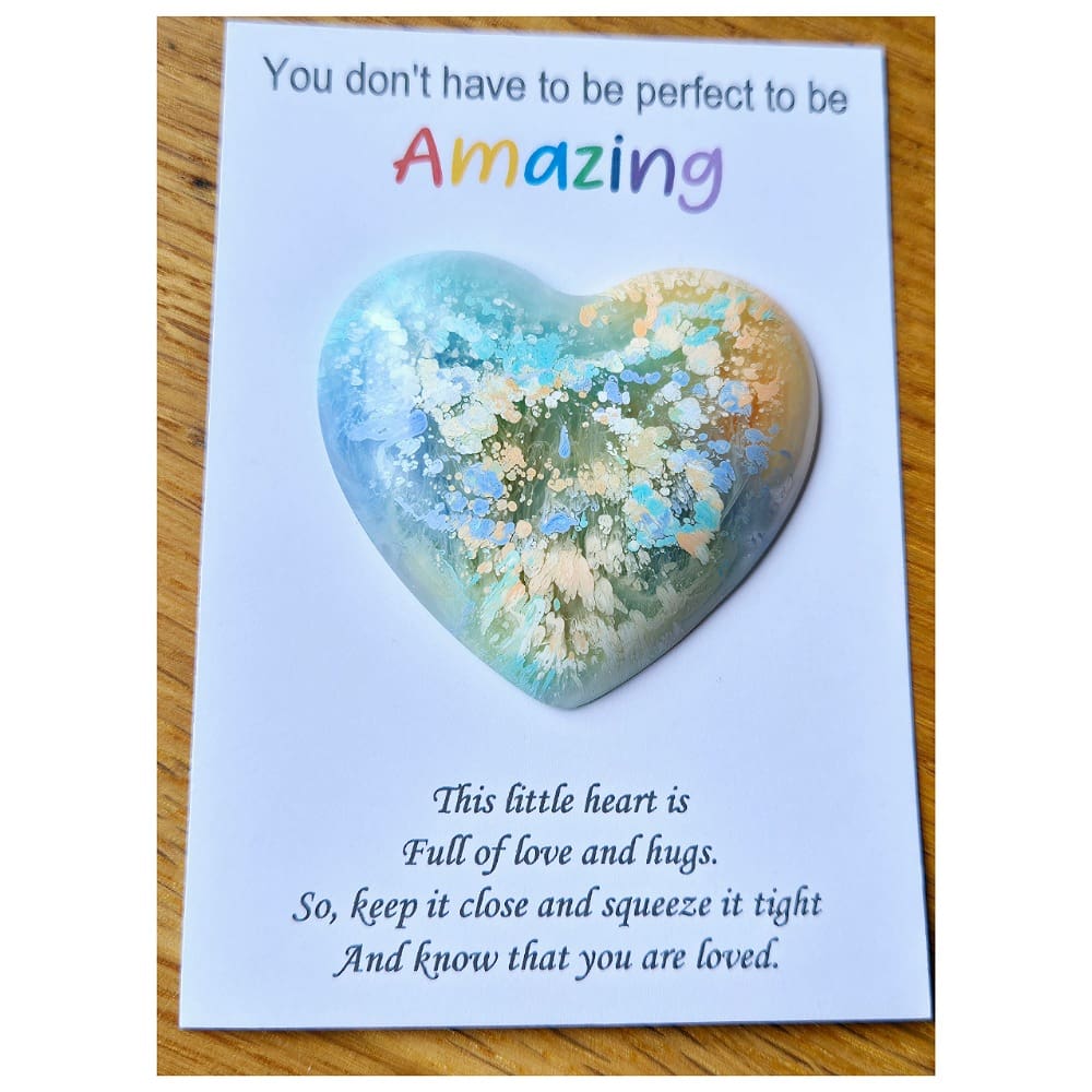 Pocket hug - amazing - hearts - resin