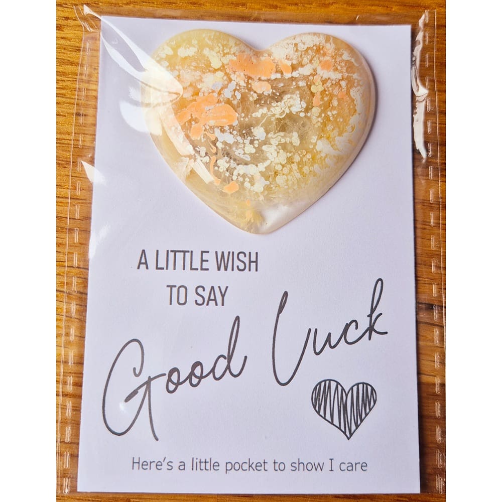 Pocket hug - good luck - hearts - resin