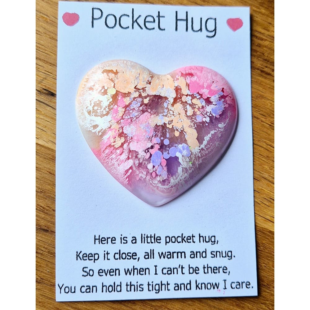 Pocket hug - hearts - resin