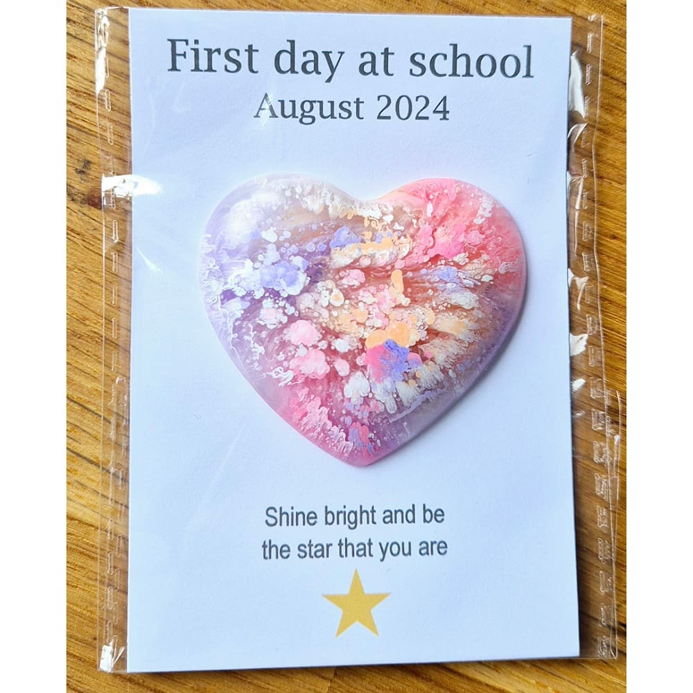 Pocket hug - school - hearts - resin