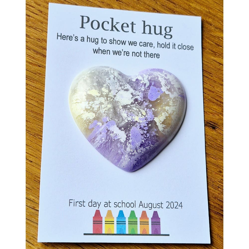 Pocket hug - school - hearts - resin