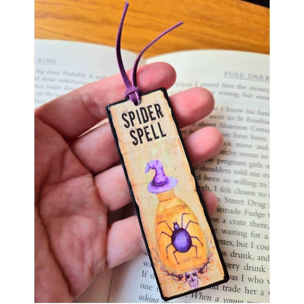 Wooden bookmark - spider spell - witch gift