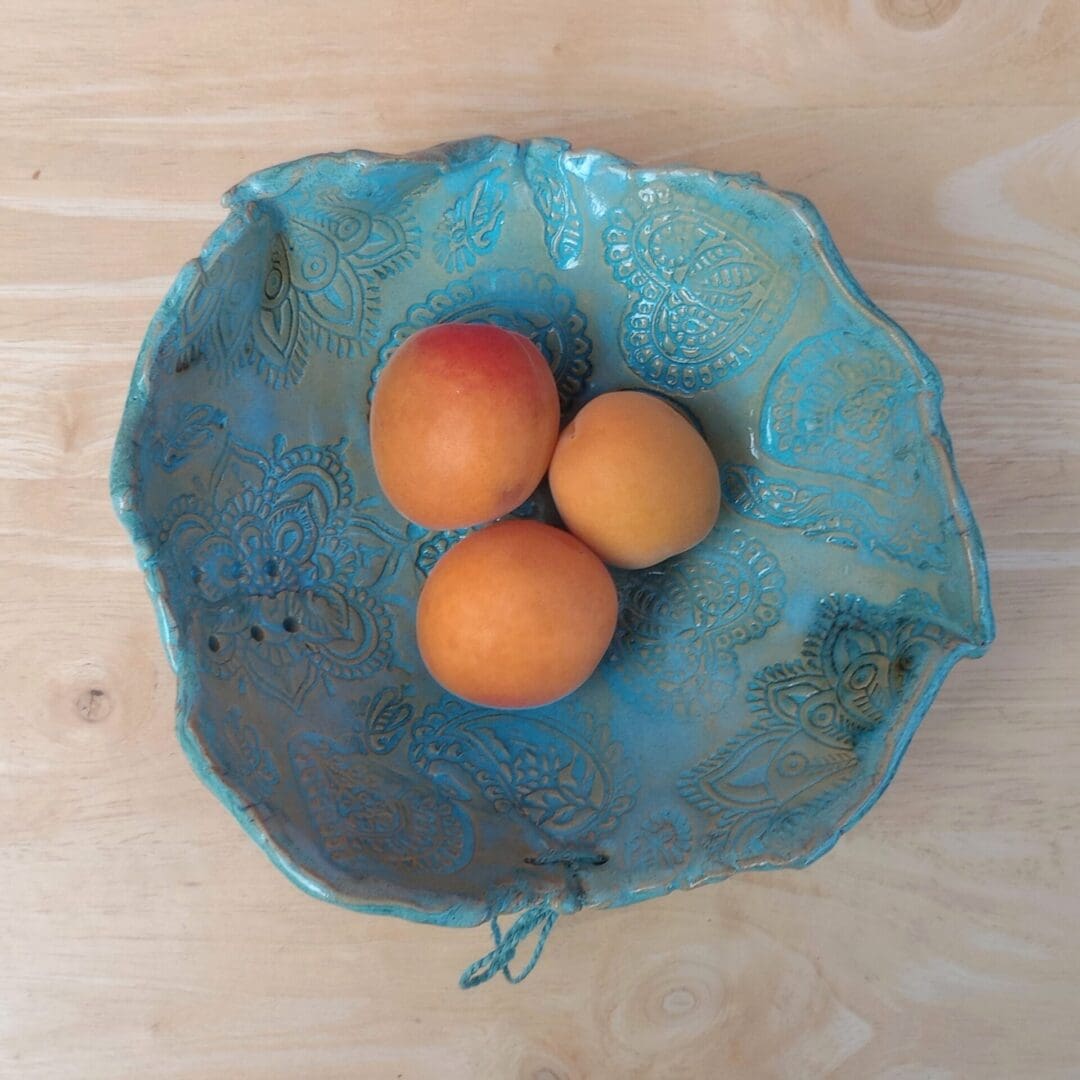 "turquoise-bowl"