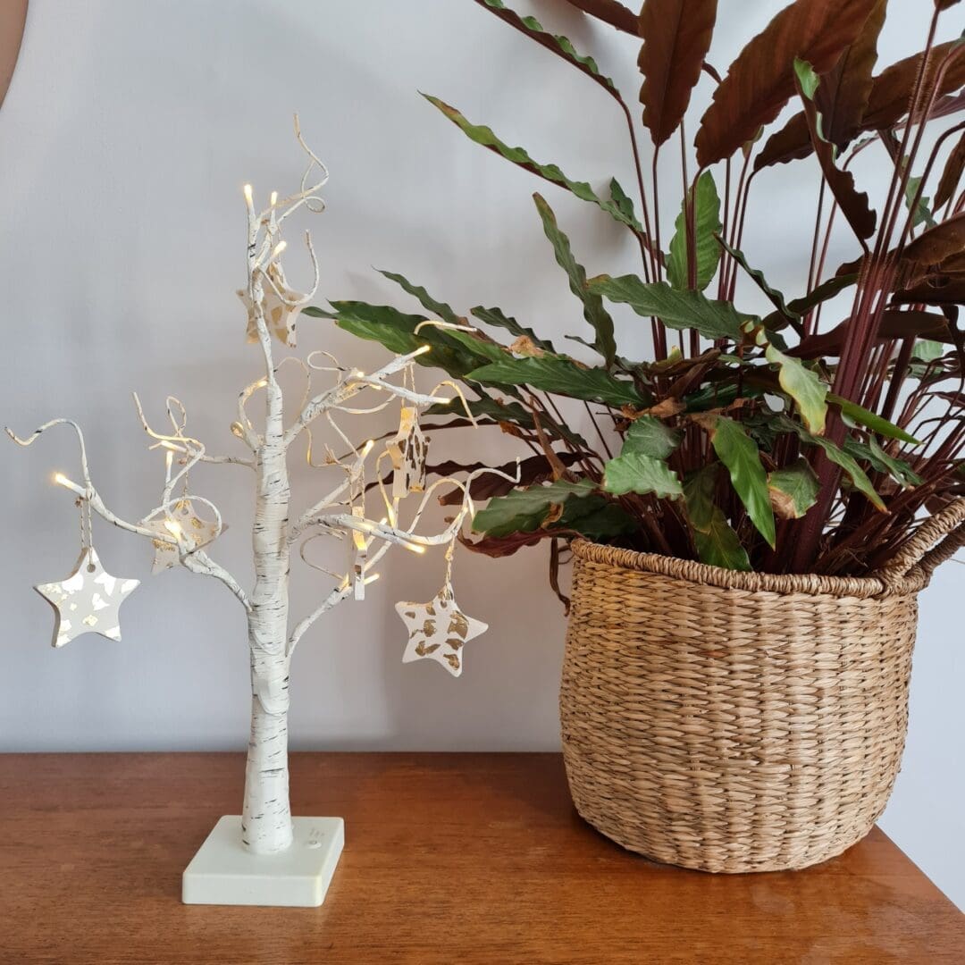 Hanging star Christmas decoration