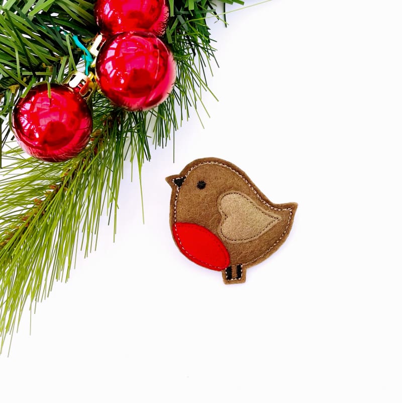 Christmas Robin Felt Brooch Single