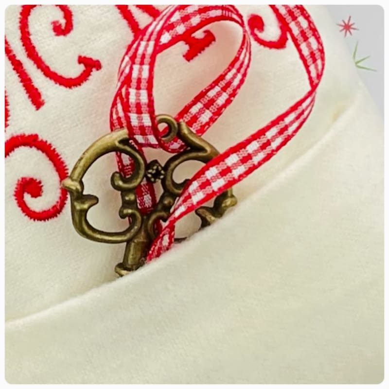 Santas Magic Key and Cushion Closeup 2