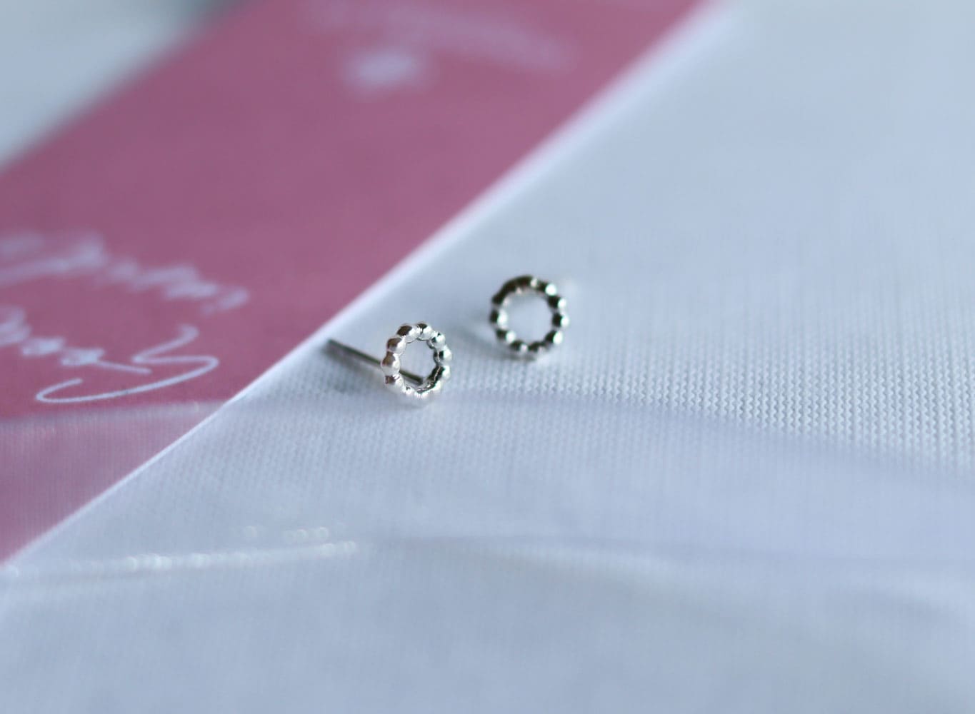 Silver bobble studs