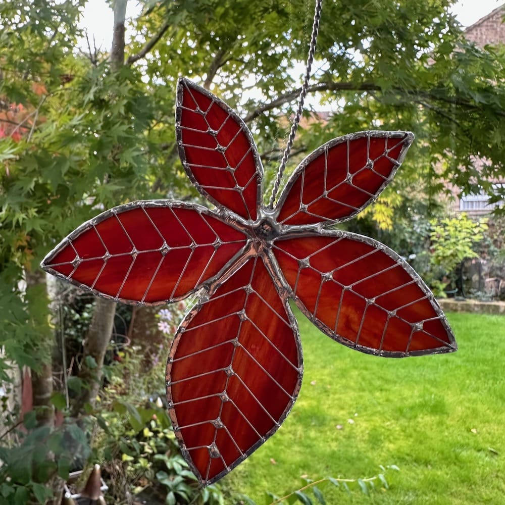 horse chestnut leaf