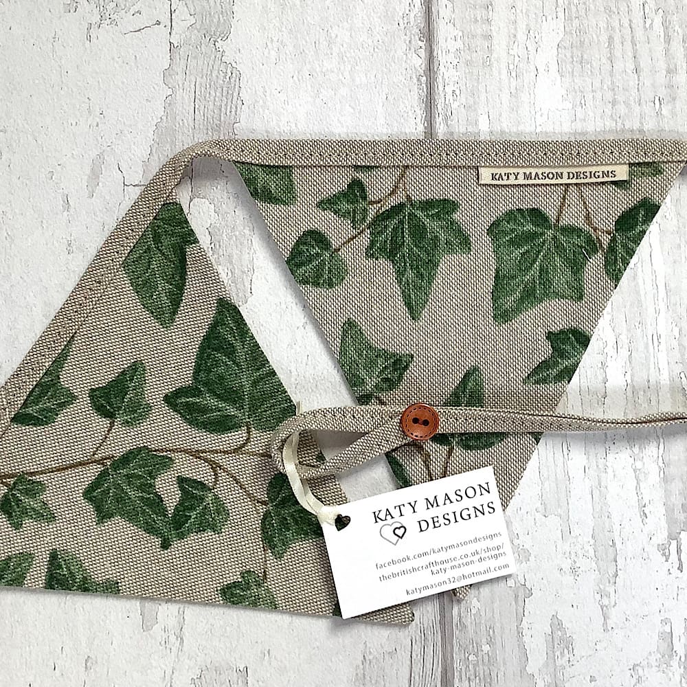 Christmas Bunting Ivy