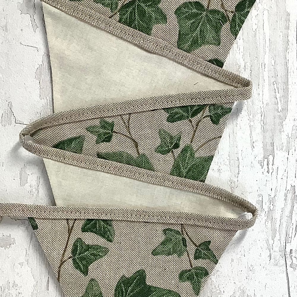 Christmas Bunting Ivy