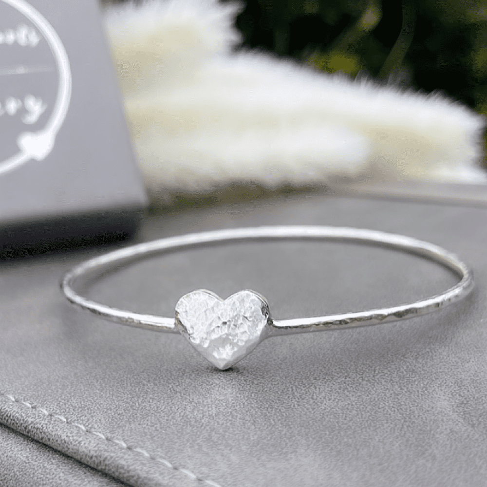 Heart bangle