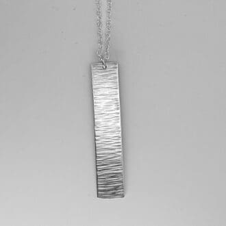 vertical bar pendant