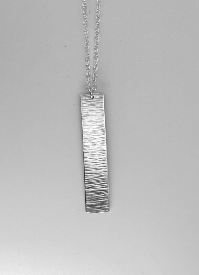 vertical bar pendant