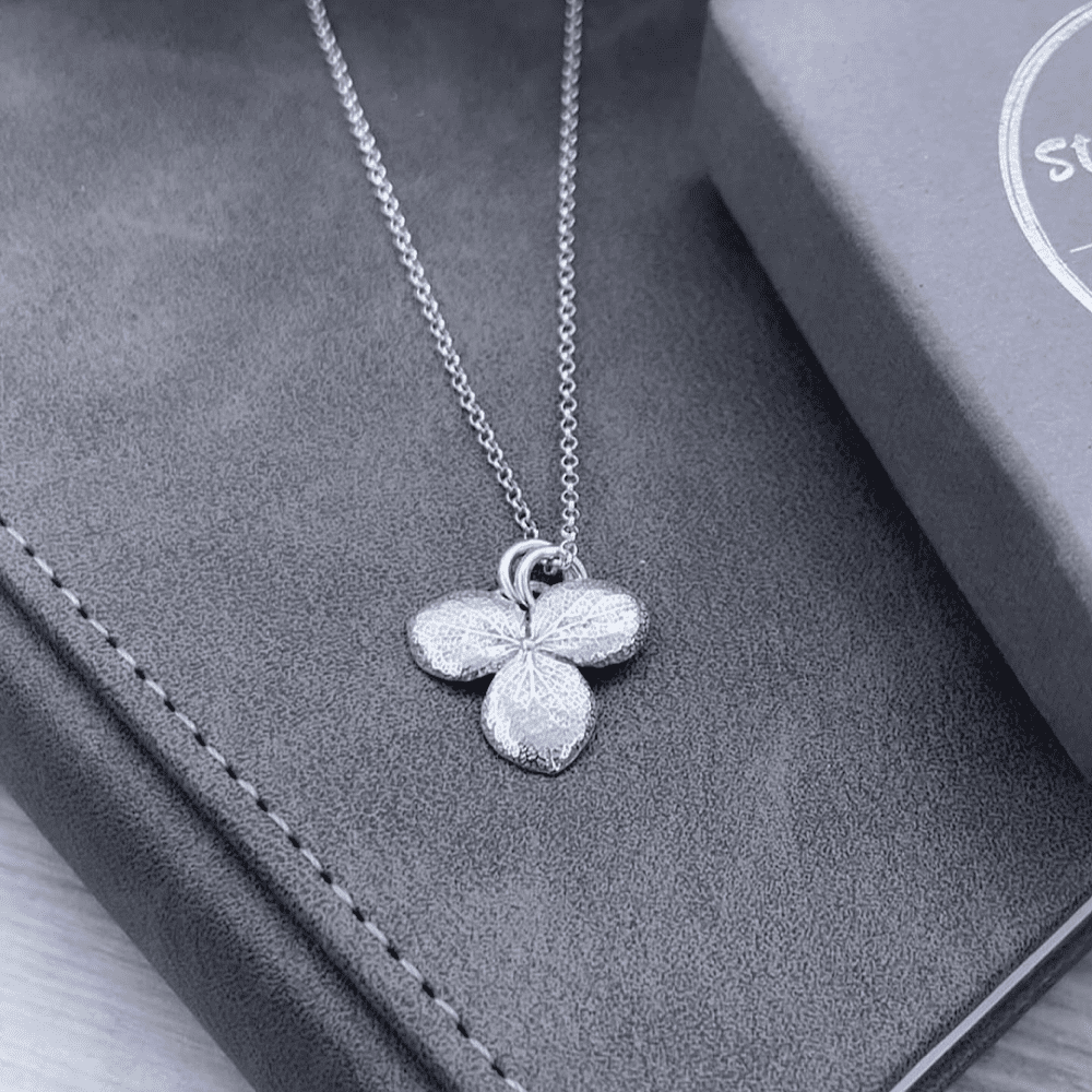 silver flower necklace