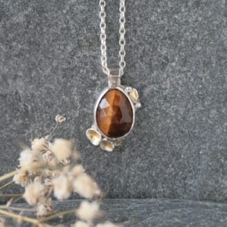 Sterling silver and tiger's eye gemstone necklace