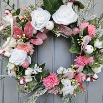 Christmas-Candy-Cane-Wreath