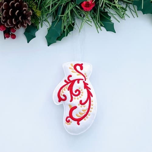 Christmas Filigree Hanging Decorations Mitt