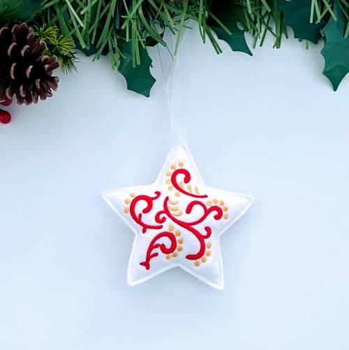 Christmas Filigree Hanging Decorations Star