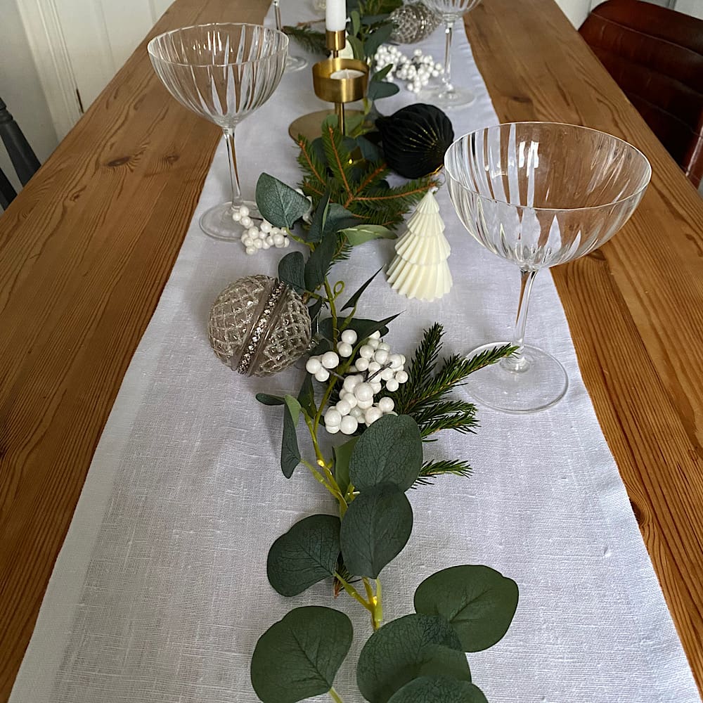 long white table linen