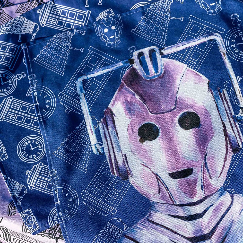 Cyberman tea towel with blue close up