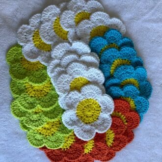 handmade- daisy- eco - friendly- cotton - coasters