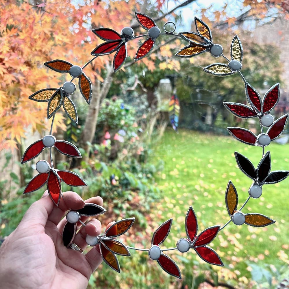 stained-glass-autumn-wreath