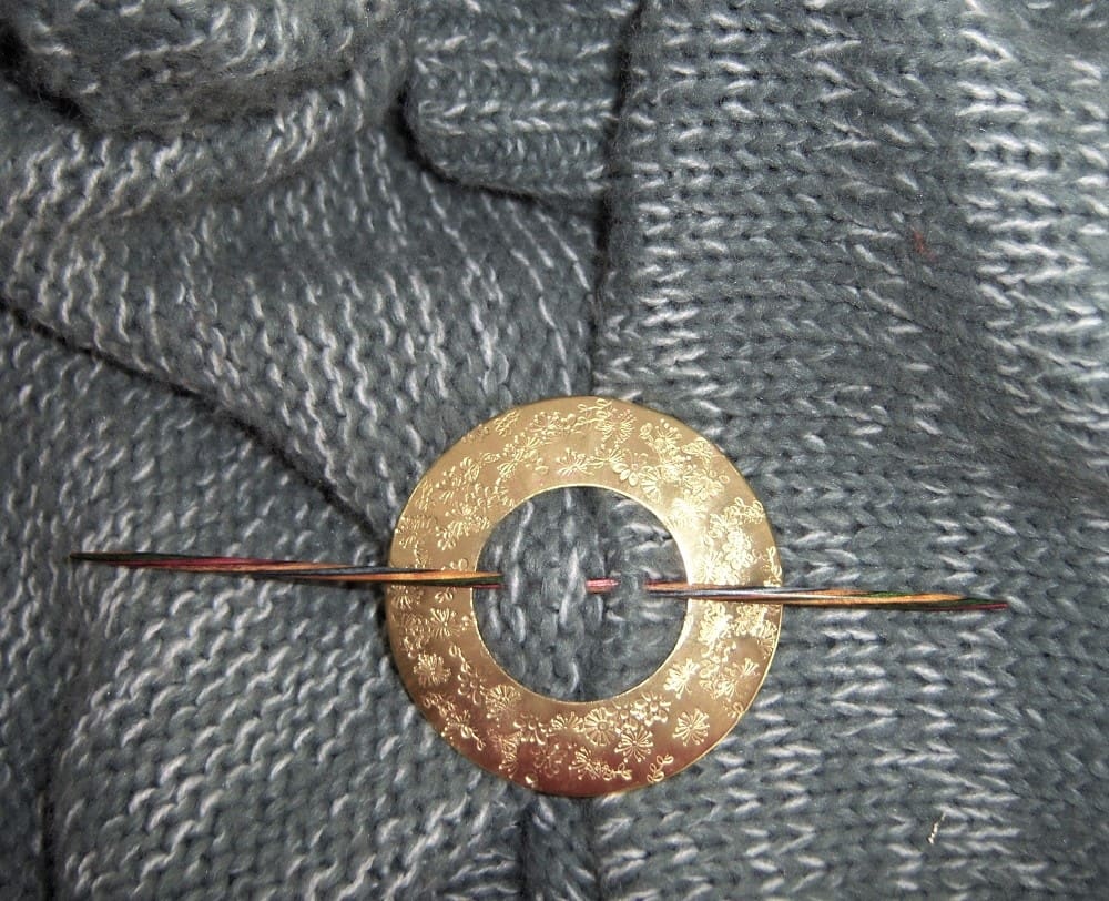 shawl pin