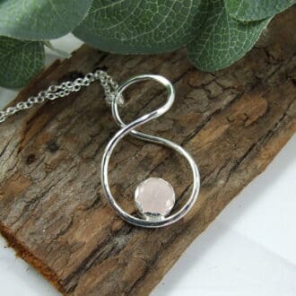 Silver_Twisted_Circle_Rose_Quartz_Necklace