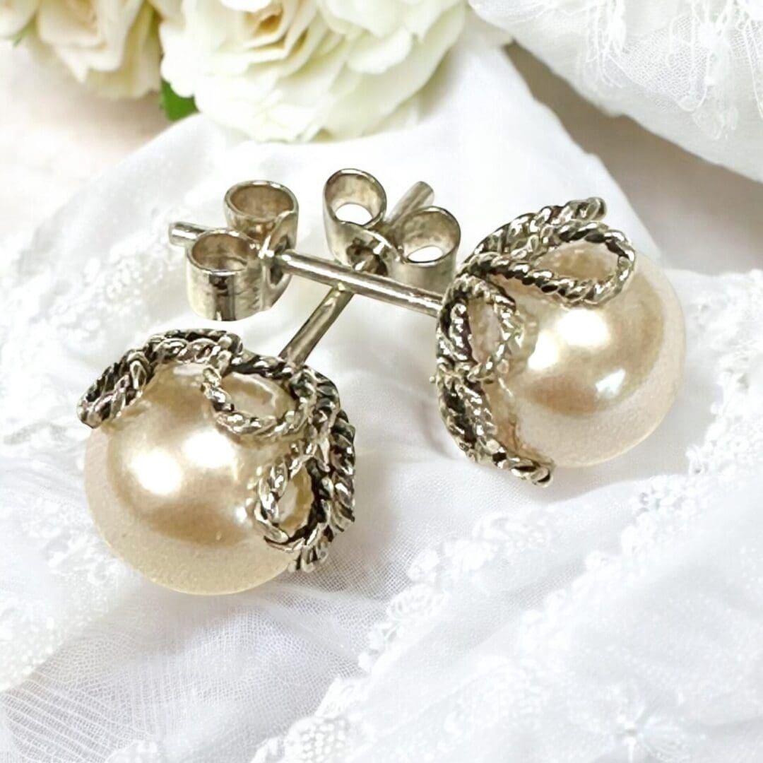 Filigree Freshwater Pearl Stud Earrings