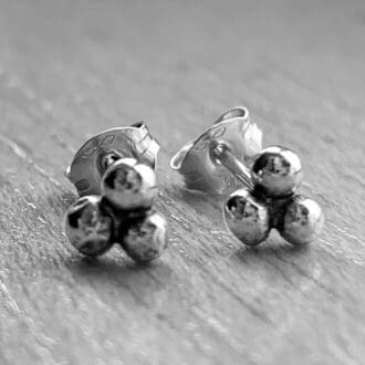 Sterling silver tri-pebble studs