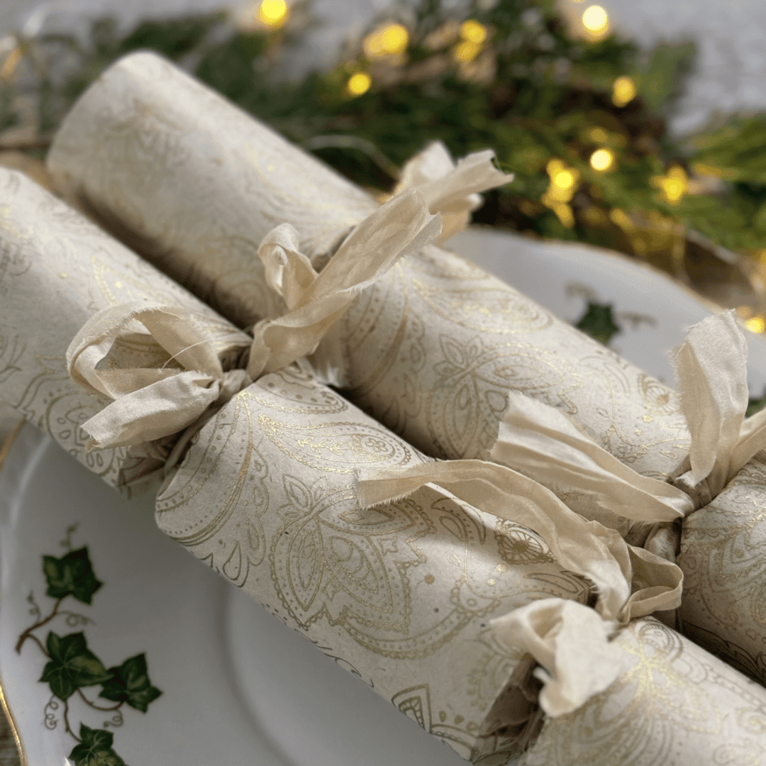 Set of 6 Luxury Handmade Christmas Crackers