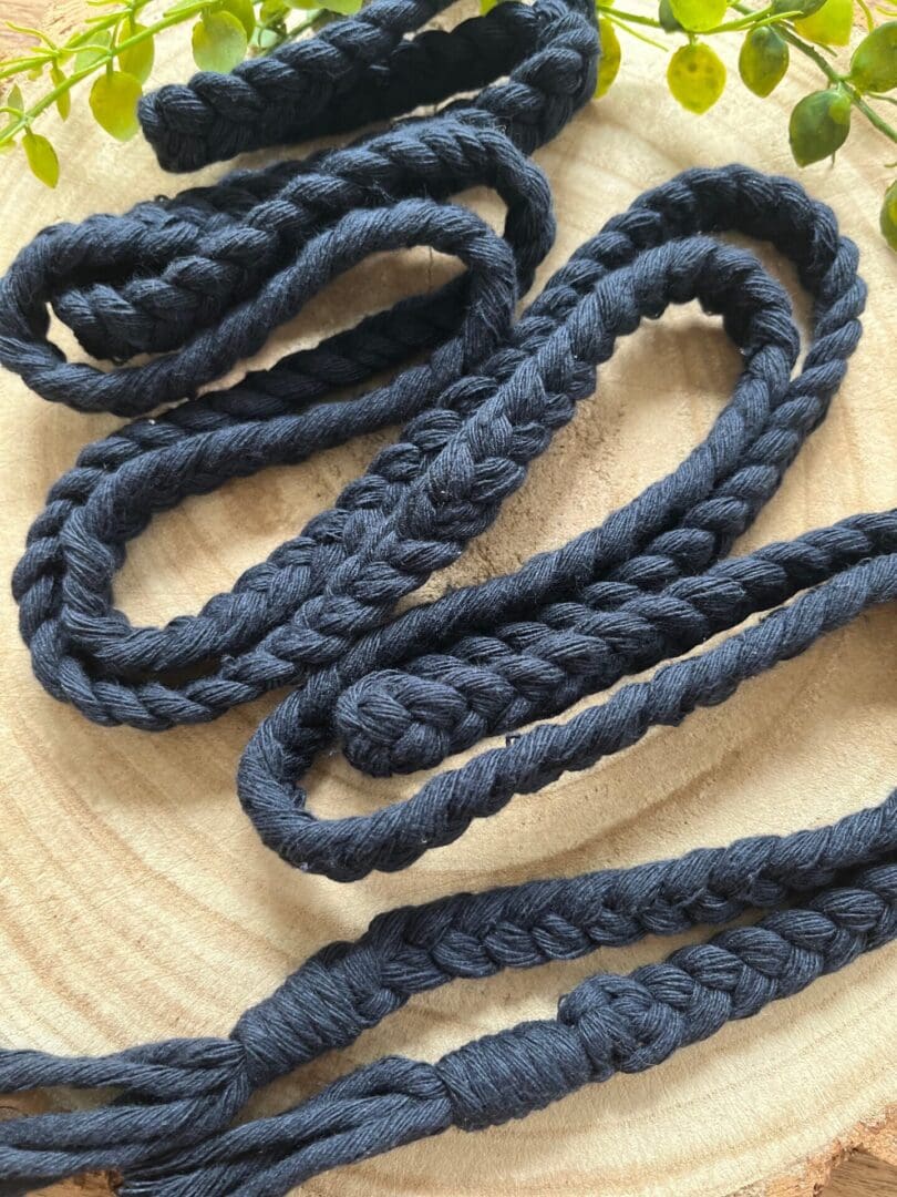 Macrame rope belt made with navy recycled cotton yarn