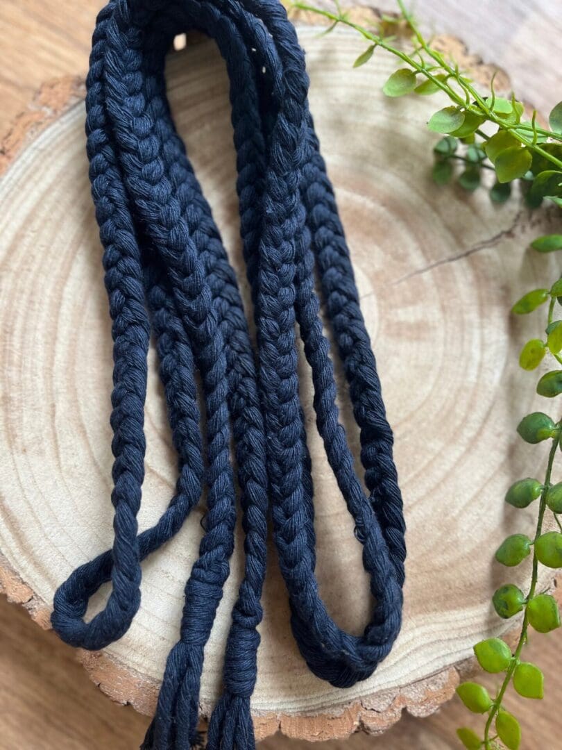 Macrame rope belt made with navy recycled cotton yarn