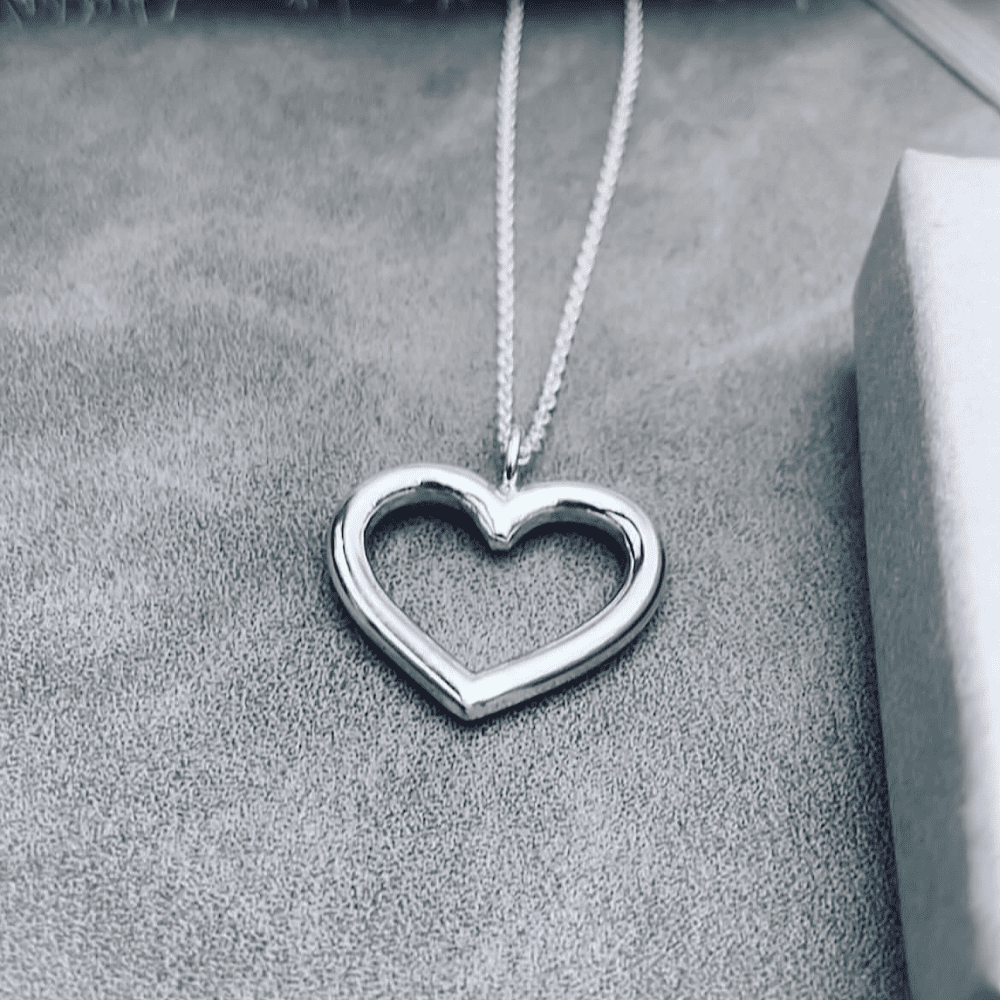 Sterling silver chunky heart necklace