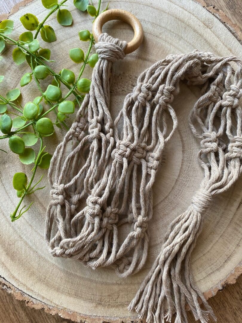 Hanging fruit or vegetable storage, made with recycled cotton