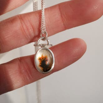 Dendritic agate quartz pendant, Embers