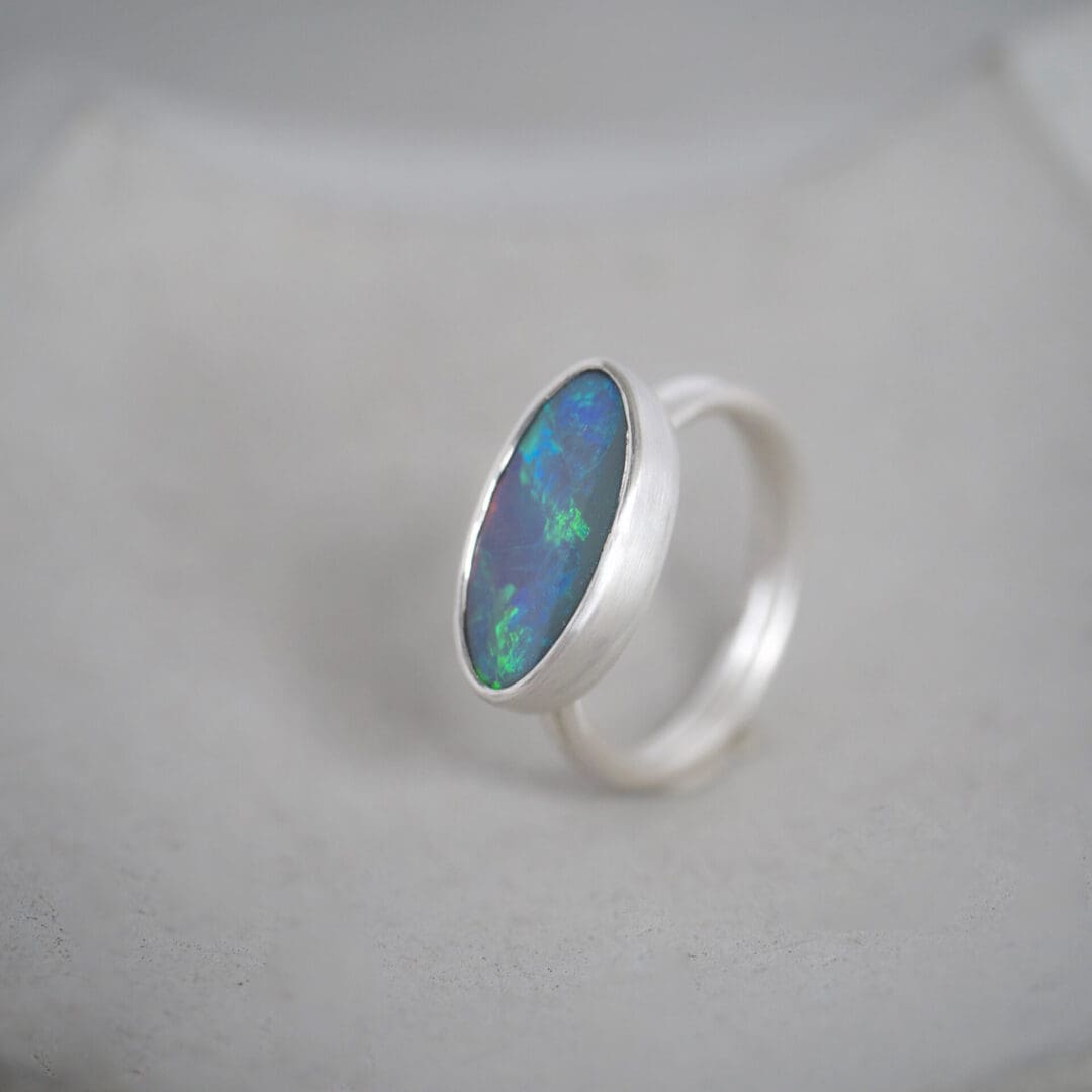 Lightning Ridge Oval Opal dual ring in Argentium Silver