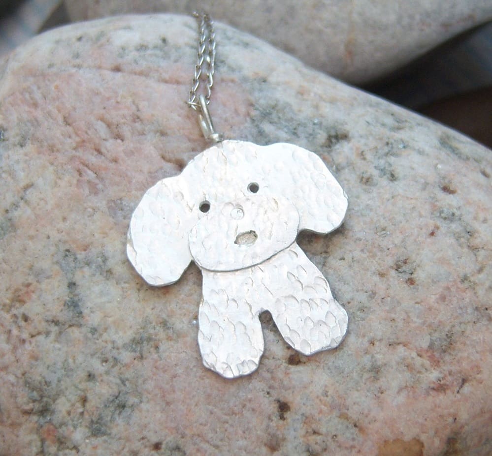 Puppy pendant