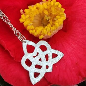 Sisters Celtic Knot