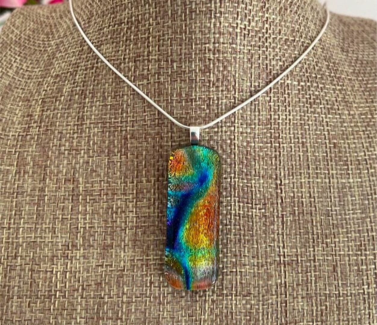 Sparkly-dichroic-fused-glass-rainbow-necklace